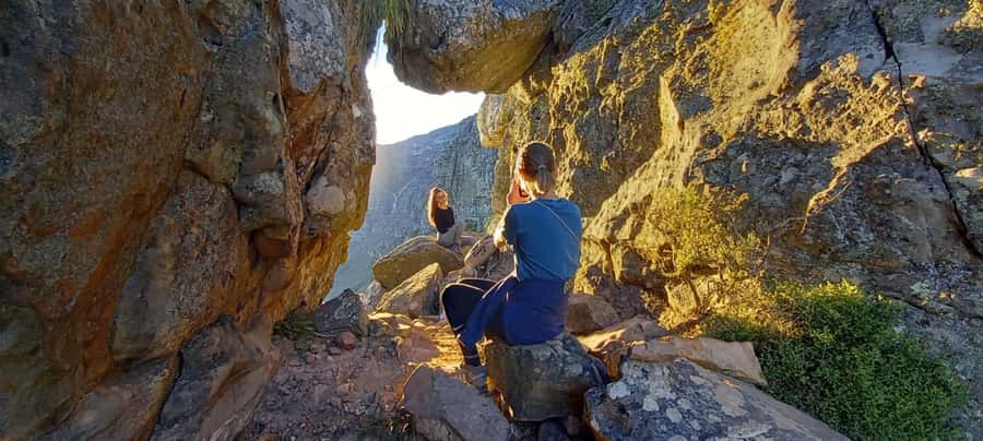 Cape Town: Table Mountain Hike via India Venster Morning - Meeting at the lower cable station