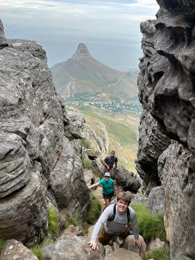 Cape Town: Table Mountain Hike with an Experienced Guide - Kasteelspoort adds views and a famous rock