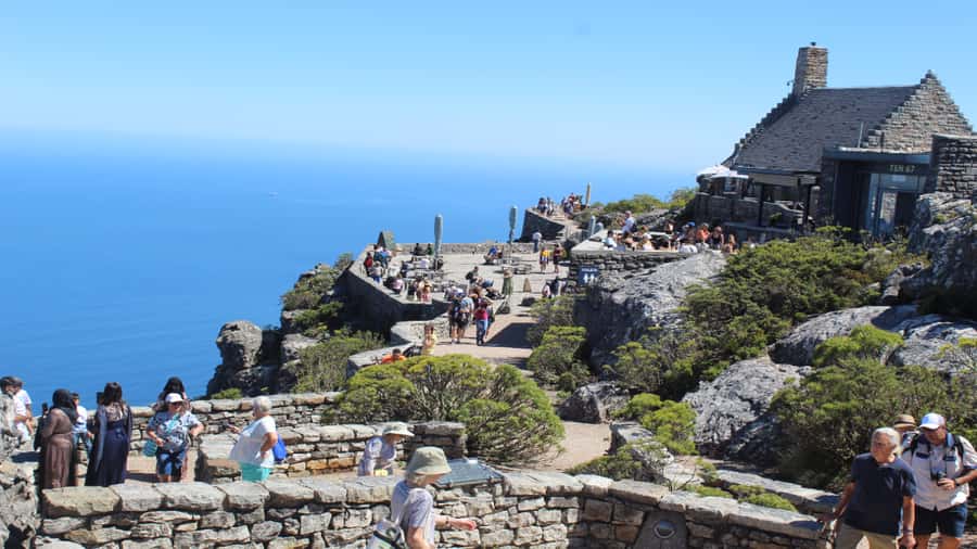 Cape Town:- Table Mountain including Hotel Transfer - Weather can change the whole visit