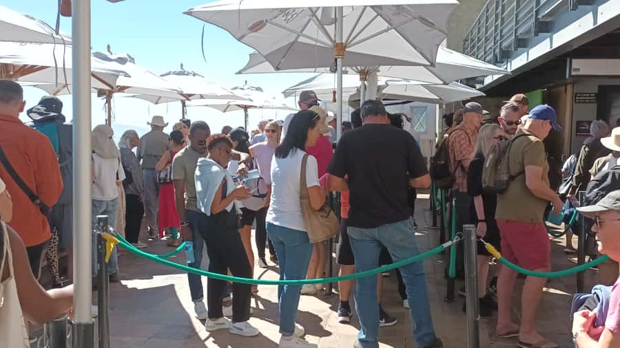 Cape Town:- Table Mountain including Hotel Transfer - Pickup from your Cape Town hotel