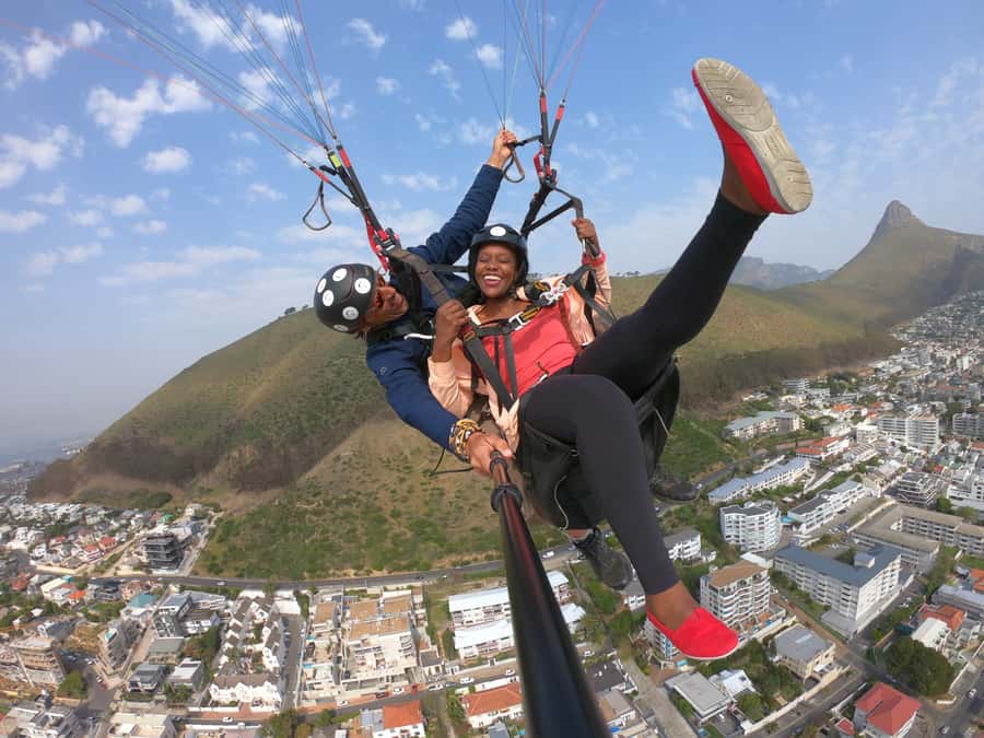 Cape Town: Tandem Paragliding Flight with the Experts - Signal Hill, Lion’s Head, and the view below