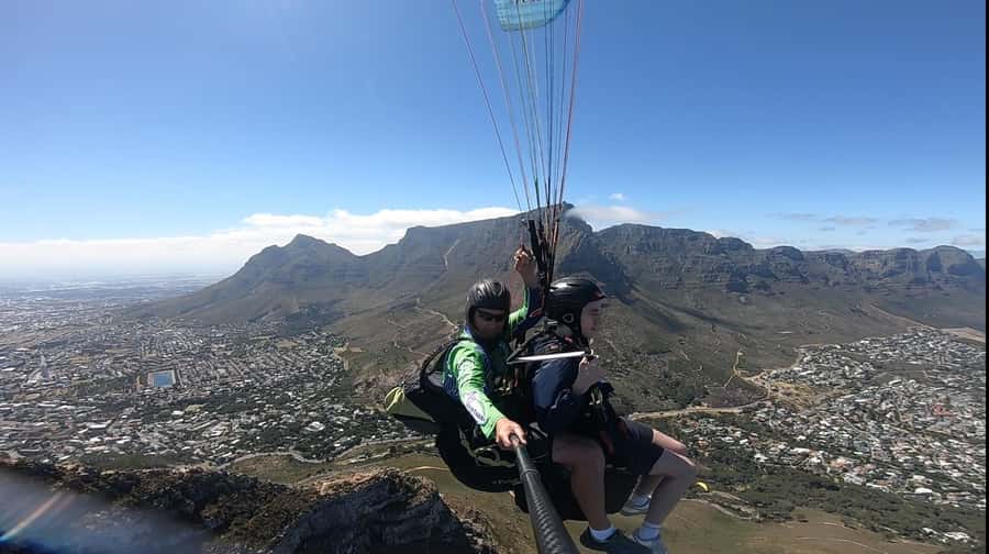 Cape Town: Tandem Paragliding with views of Table Mountain - Why Cape Town is made for a short glide