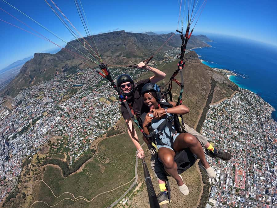 Cape Town: Tandem Paragliding with views of Table Mountain - My practical verdict on AirVentures Paragliding