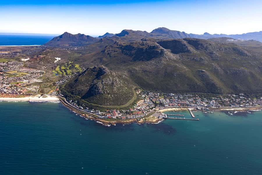 Cape Town to Cape Point Helicopter Flight - 48Min - Arriving above Cape Point