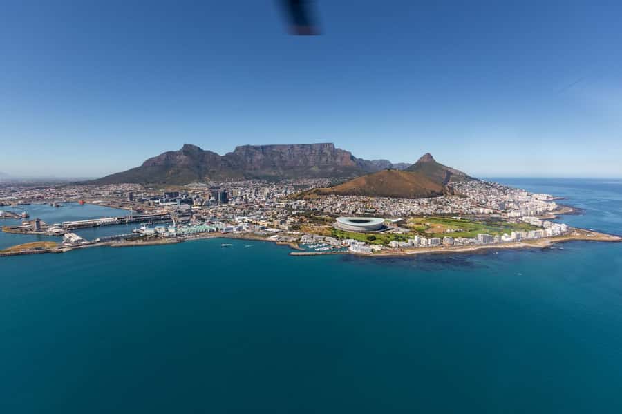 Cape Town Two Oceans Scenic Helicopter Flight - 27min - The Atlantic Seaboard and Hout Bay