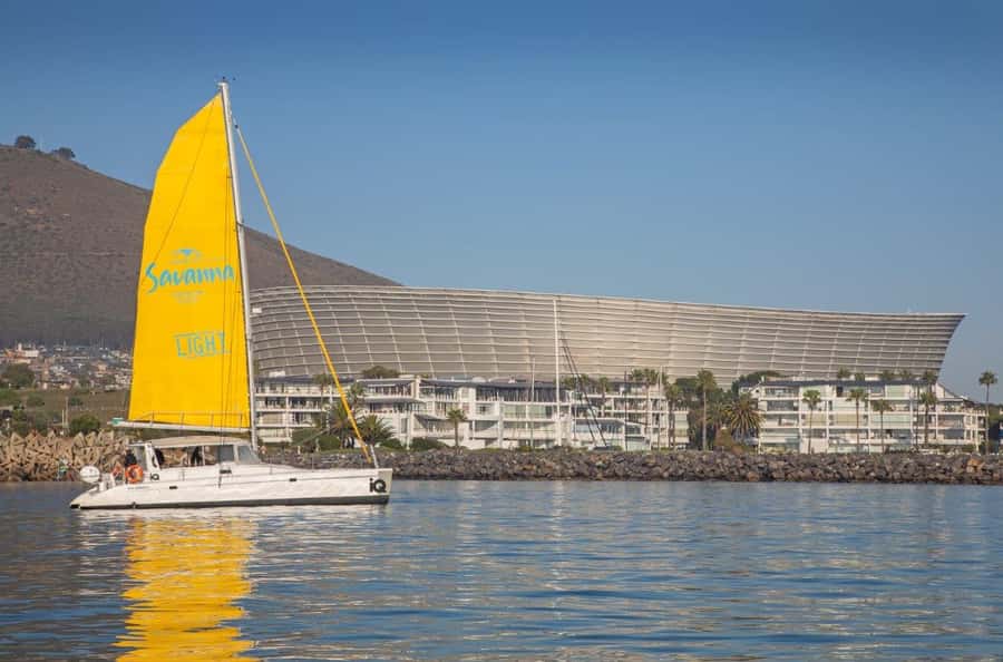 Cape Town: V&A Waterfront 1-Hour Scenic Cruise - Who should book this cruise