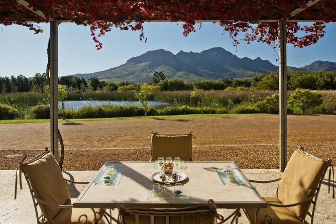Cape Winelands Tour - Ernie Els Wines and a quick change of pace