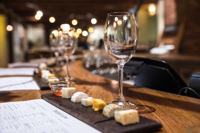 Cape Winelands Wine Tour (Cape To Grape Wine Tours) - A full day built around Cape wine and local pairings