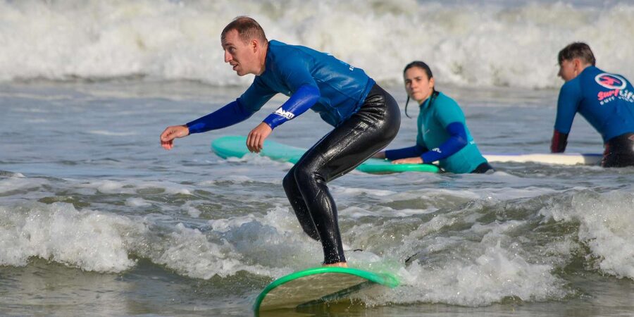 Catch your first waves in Cape Town - What to pack for Cape Town surf conditions