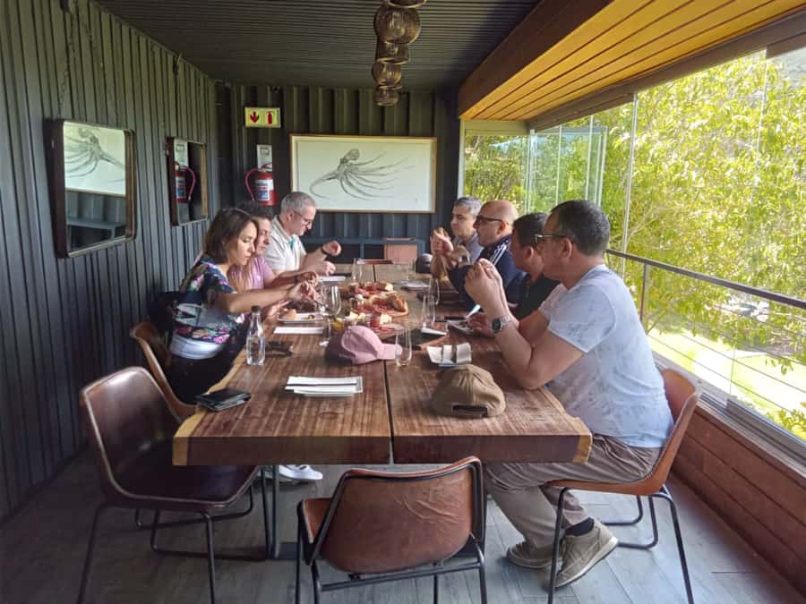 City Tour: Table Mountain, Kirstenbosch & Wine - Key Points at a Glance