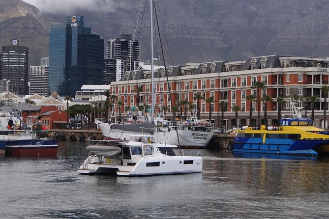 City Tours - Table Mountain: the major view, with a ticket to buy