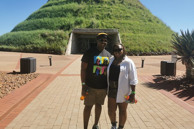 Cradle of Humankind, Caves or Maropeng, Rhino and Lion Park - Timing, pickup, and the shape of the day