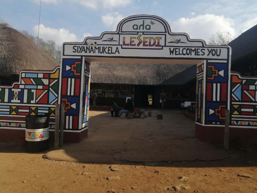 Cradle Of Humankind, Lesedi Cultural Village & Lion's Park - Why this combination works in one Gauteng day