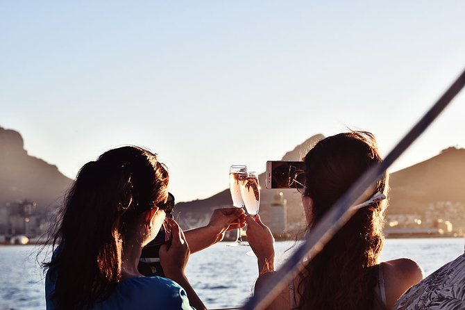 Cruise and Dine Dinner / Cape Town: Sunset Champagne Cruise and 3-Course Dinner - Why this Cape Town evening works so well