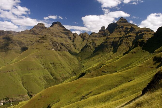Drakensberg and Nelson Mandela Capture Site Full-Day Private Tour - The Midlands route gives the day its sense of place