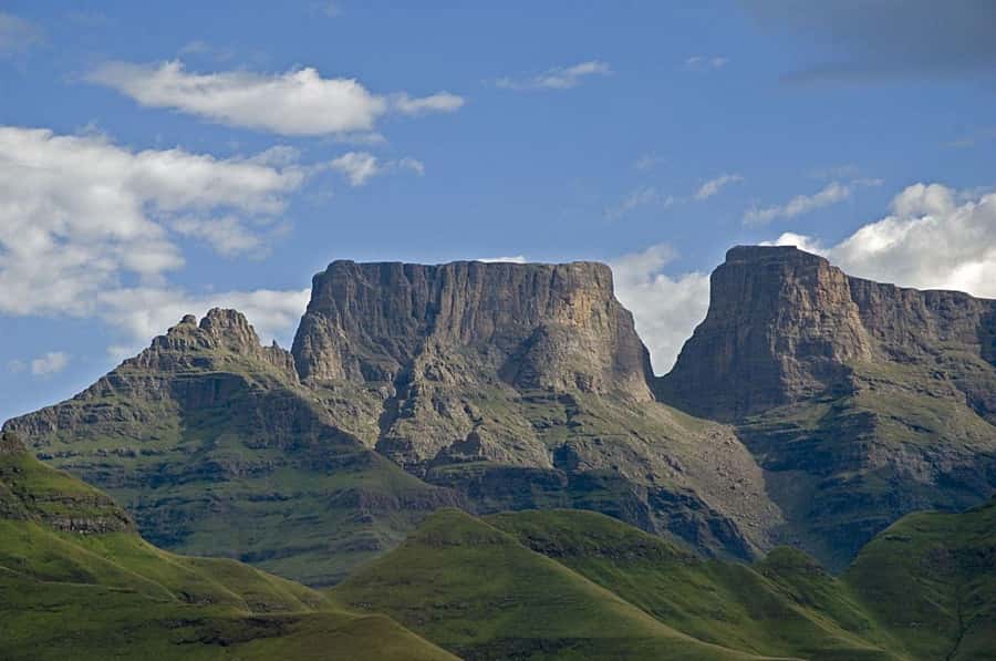 Durban: Drakensberg, Mandela Capture Site and Howick Falls - Key points to know before booking