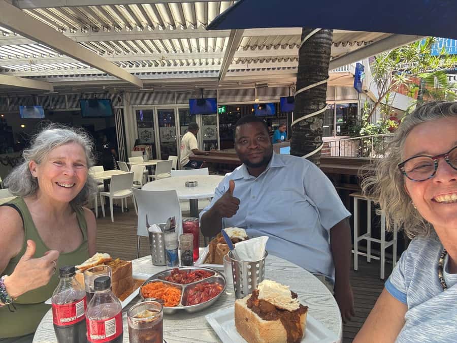 DURBAN:Highlights cityTour.Historically Cultural experience - Walking through Victoria Street Market