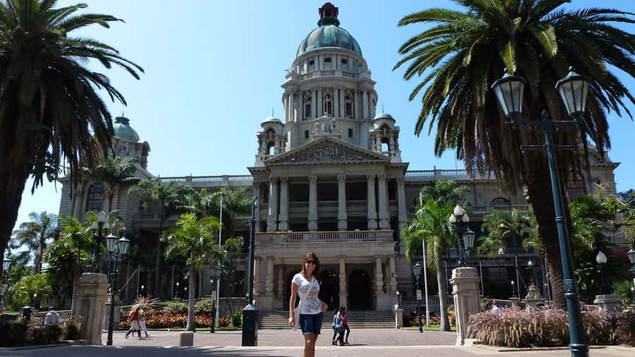 Durban: Top 10 City Sights and Walking Tour - Juma Masjid Mosque and City Hall