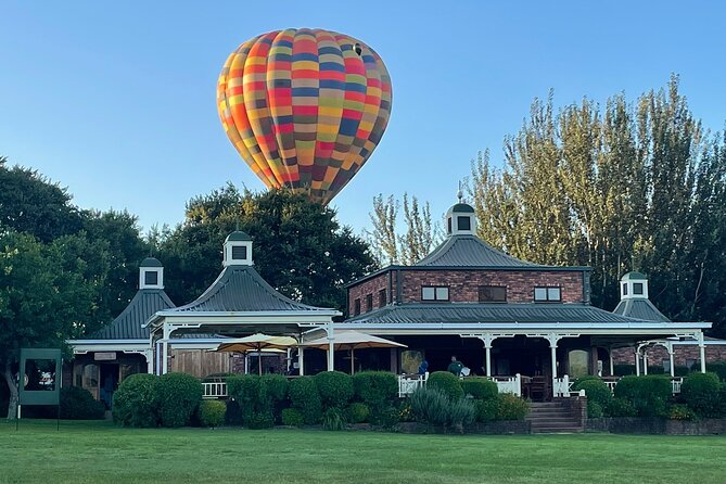 Early Morning Balloon Safari with Breakfast from Magaliesburg - Why this balloon flight is different from a standard sightseeing ride