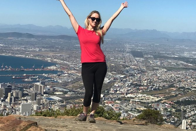 Experience views of Cape Town with Robben Island &Table Mountain full day tour - Private transport and group size