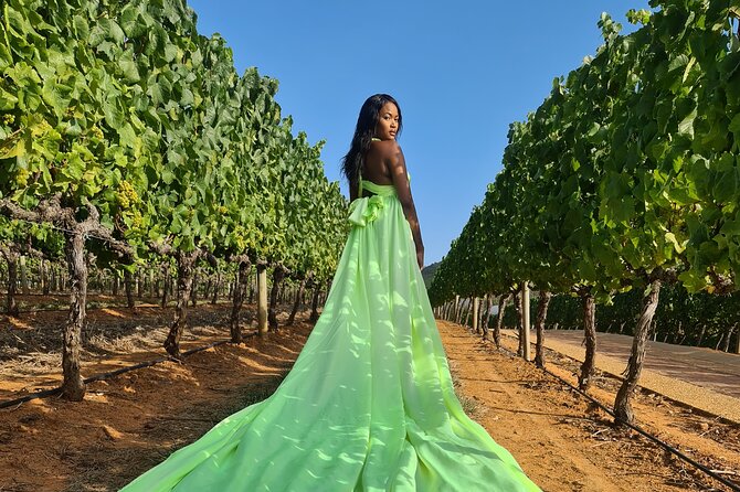 Flying Dress Cape Town - Camps Bay scenery and the limits of the setting
