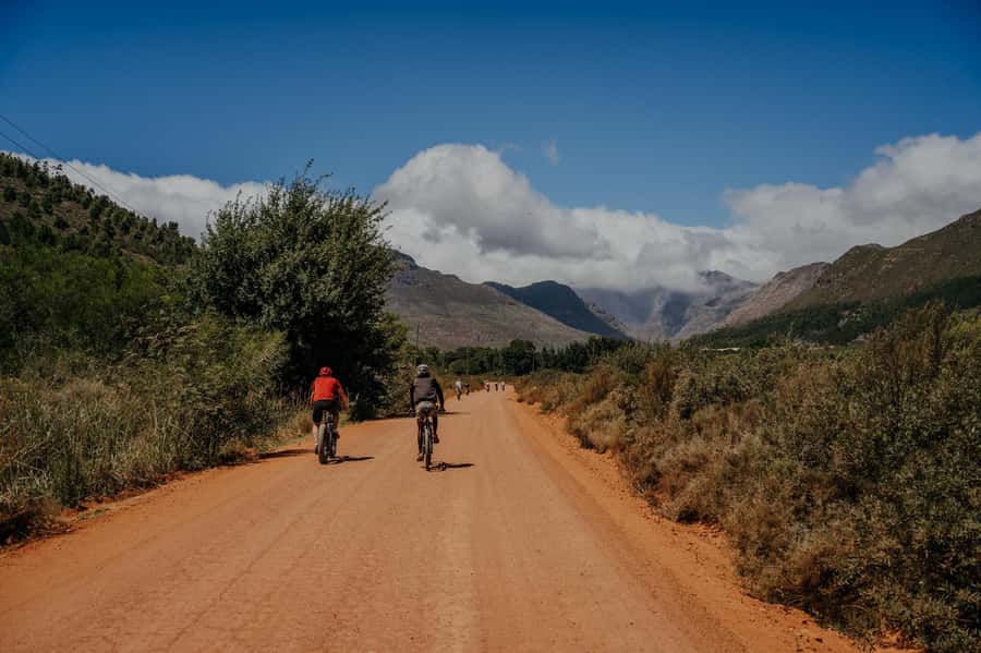 Franschhoek: E-Bike Guided Winery Tour - The final 20-minute ride back