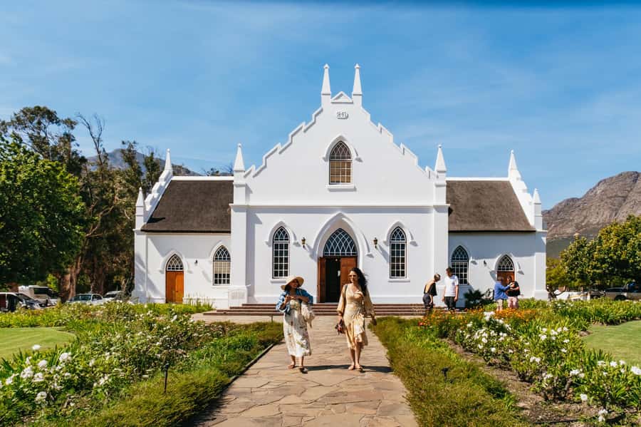 From Cape Town: 3 Regions Wine Tour with 3 Estates, 15 Wines - Early pickup from Cape Town