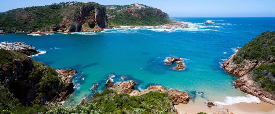 From Cape Town: 7-Day Garden Route, Addo and Winelands Combo - Day 1: wine farms, cheese and the Wine Tram