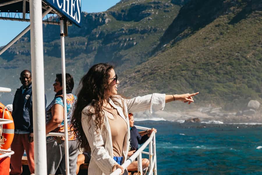 From Cape Town: Cape Peninsula & Boulders Penguin Beach Tour - Boulders Beach, the penguin encounter