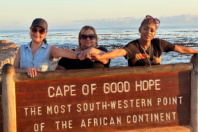 From Cape Town: Table Mountain, Cape of Good Hope & Penguins including Park Fees - Hout Bay gives you a choice