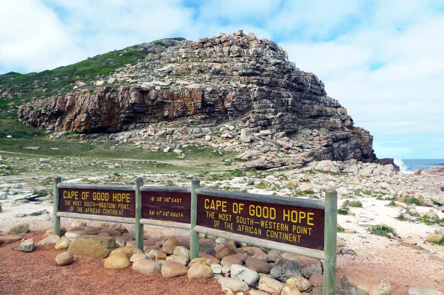 From CapeTown:Full Day Tour to Cape of Good Hope&Cape Point - What the $40 price really covers