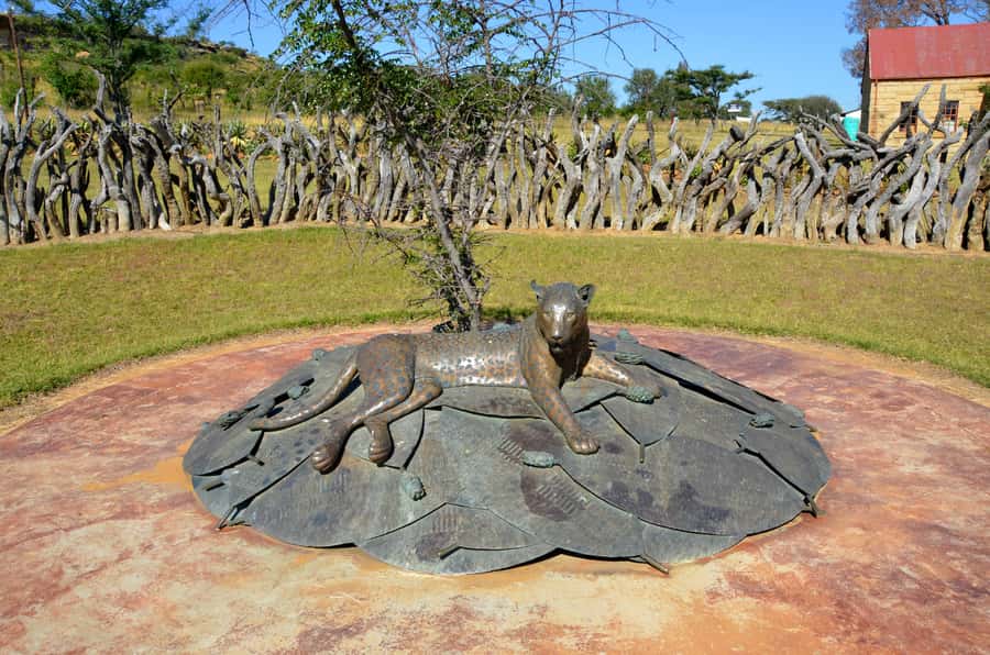 From Durban: Isandlwana Rorkes Drift Battlefields Day Trip - Why Isandlwana changes the story