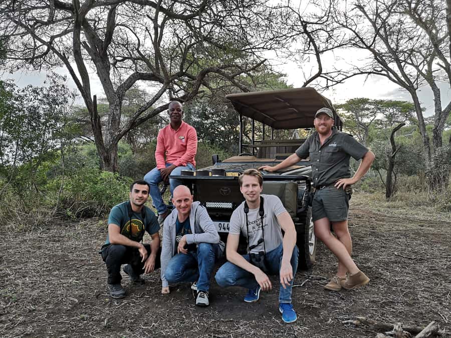 From Durban: Wildlife Lovers Big 5 Safari at 2 Game Reserves - Why combining Hluhluwe-Imfolozi and Manyoni works