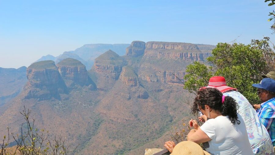 From Hazyview: Blyde River Canyon Highlight & Boat Cruise - Bourkes Luck Potholes and the meeting of two rivers