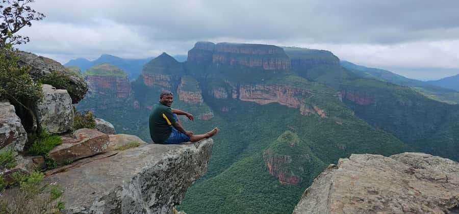 From Hazyview: Full Day Panorama Tour - God’s Window and Wonder View