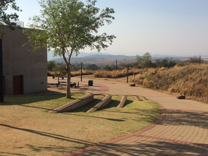 From Johannesburg: Cradle of Humankind and Lion Safari - Maropeng makes the fossil story understandable
