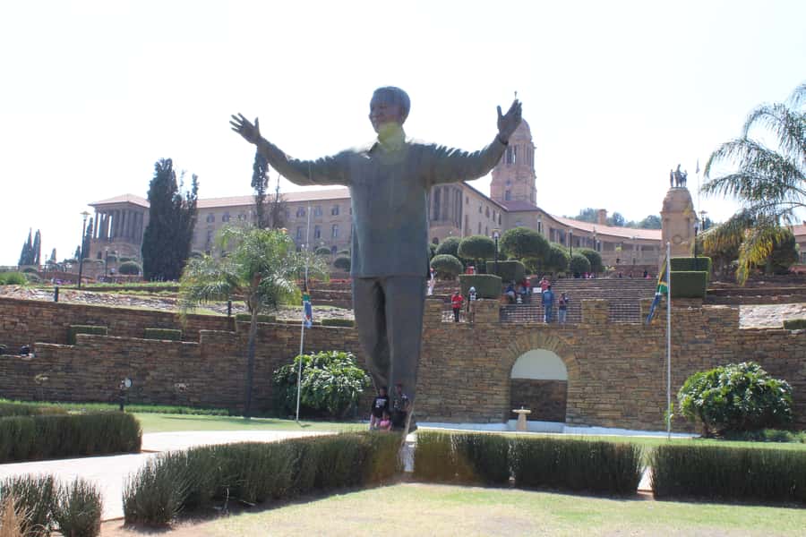 From Johannesburg: Pretoria, Soweto & Apartheid Museum Tour - Kruger Museum and Church Square