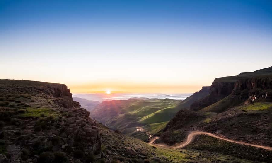 From Underberg: 4x4 Sani Pass Tour and Basotho Village Visit - Scenic stops across the Drakensberg