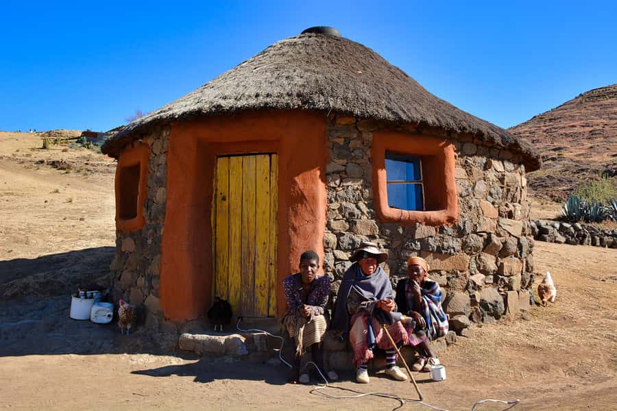 From Underberg: Extended Lesotho Day Tour - 9.5hrs - Starting in Underberg at 9:15
