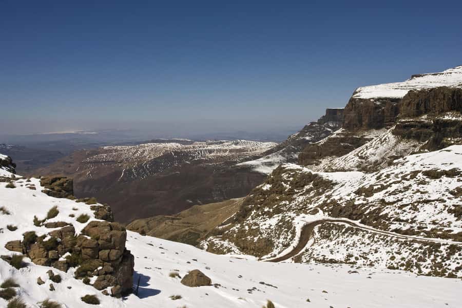 From Underberg: Extended Lesotho Day Tour - 9.5hrs - The return over Sani Pass