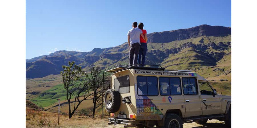 From Underberg: Sani Pass Birding Tour with Birding Guide - Searching the montane grasslands