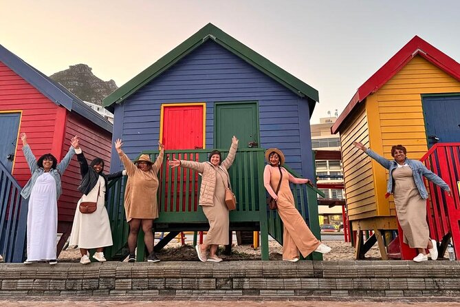 Full Day Cape Peninsula, Bo Kaap & Penguins Small Group Tour - Hout Bay and the seals of Duiker Island