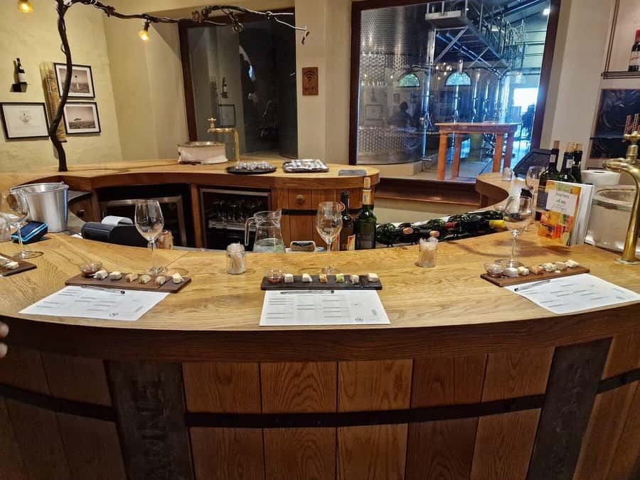 Full Day Cape Winelands Tour: Franschhoek & Stellenbosch - What the $109 price really covers