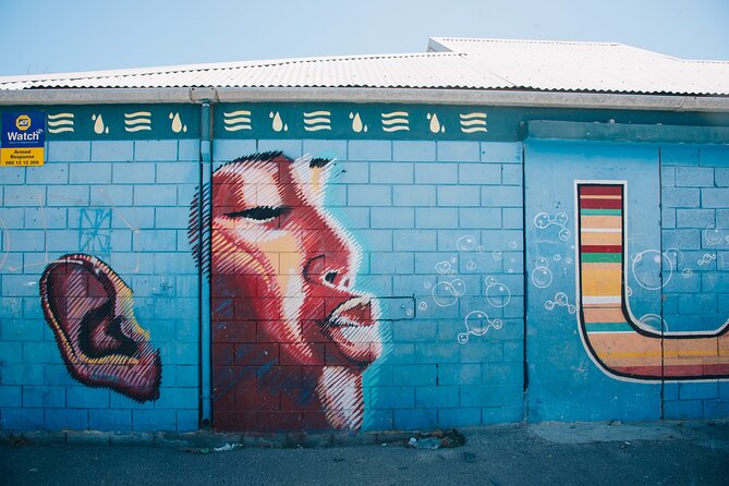 Full Day Private Walk to Freedom & Robben Island - How the private format changes the day
