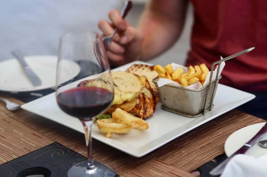 Full-Day Winelands E-Bike Tour with Wine Tasting & Lunch - The drive from Cape Town to Stellenbosch