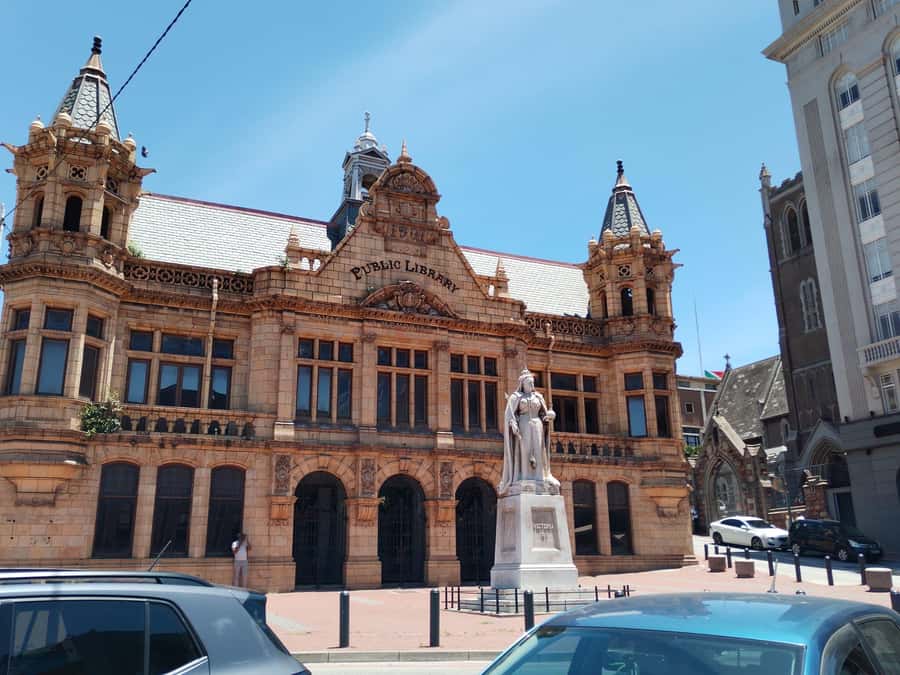 Gqeberha: City Highlights Car and Walking Tour - Key points to know