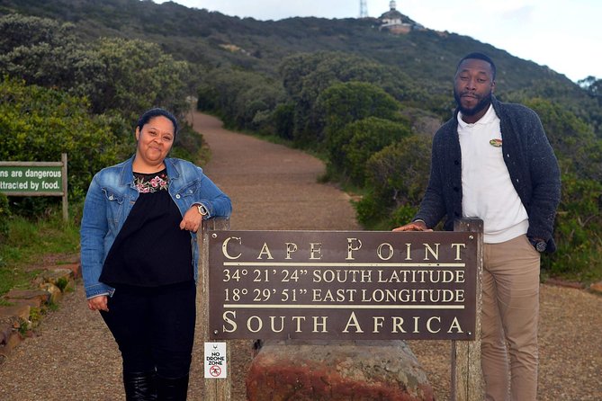 Half Day Boulders Penguins and Cape Point Small Group Tour - Guides make or break the experience