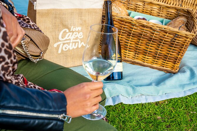 Half day Peninsula & Wine Combo tour - Two hours at Cape Point Vineyards