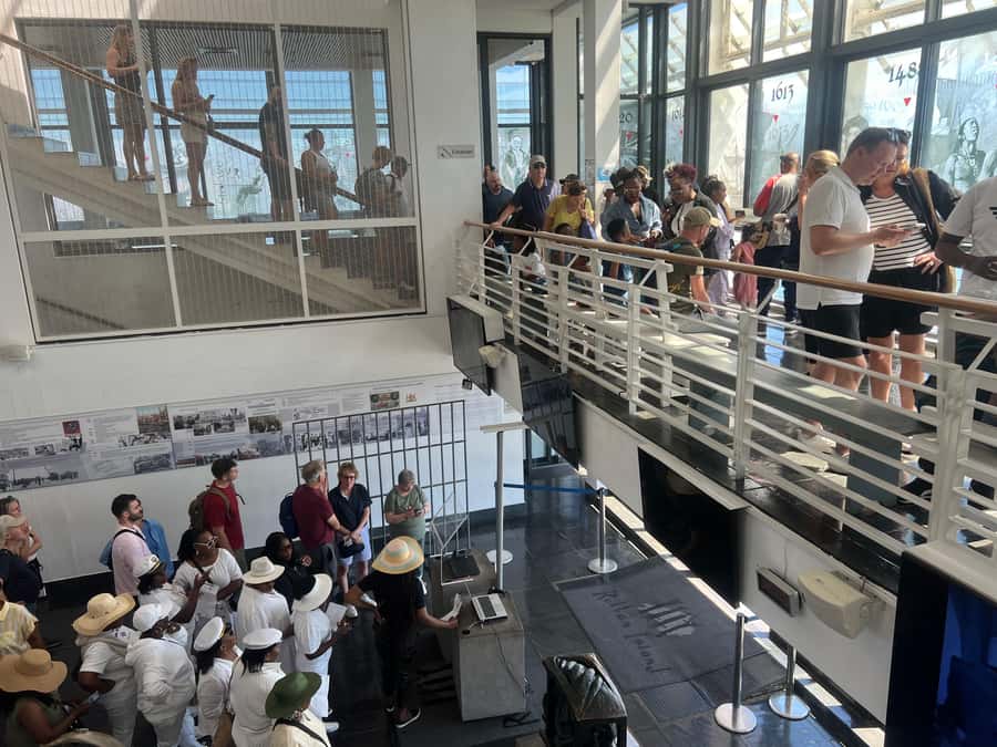 Half Day Tour to Robben Island with Pre-Booked Ticket - Is $124 a fair price?