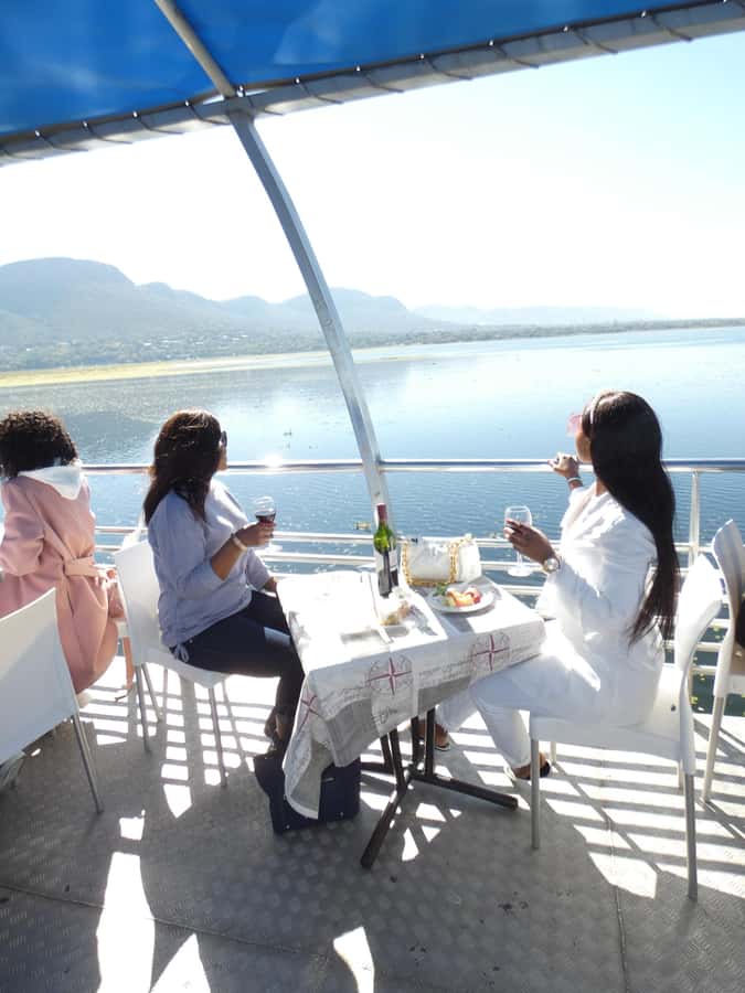 Hartbeespoort: 2-Hour Dam Cruise with South African Food - Boarding the boat and finding your seat